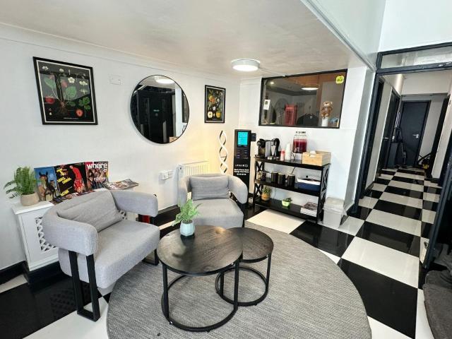 Amsterdam Hotel