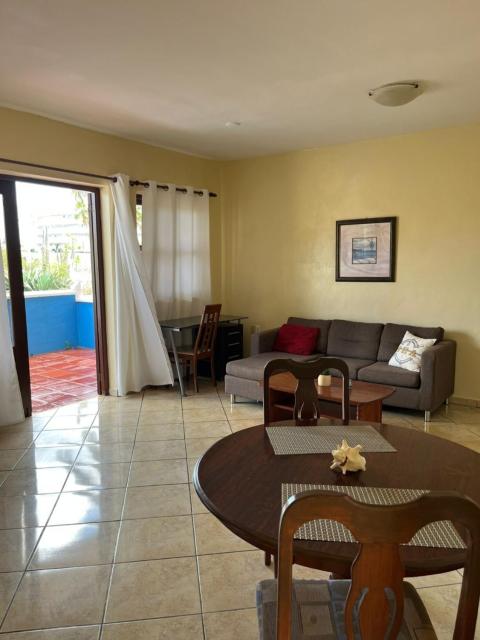 Sea Horizon Apartments
