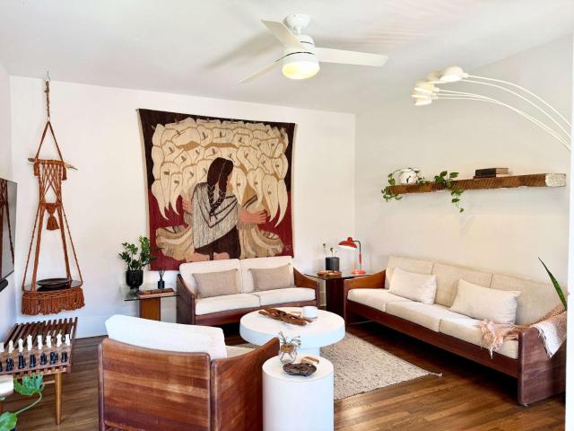 calla lily - relaxing haven with pool & hot tub at The Ponderosa