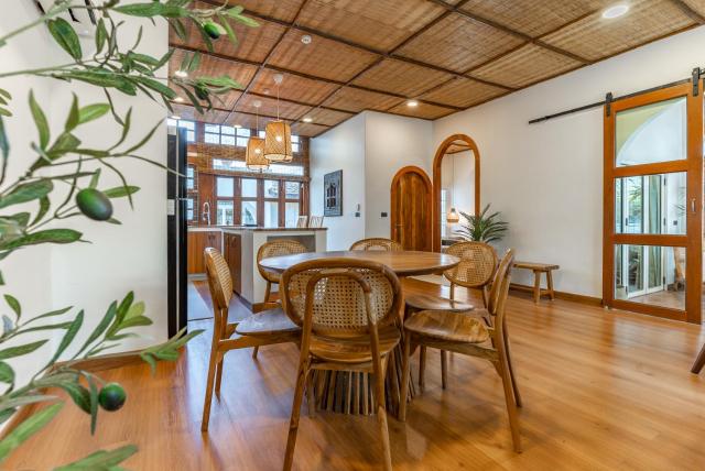 Spacious 2BR Colonial Thai Pool Villa in Rawai