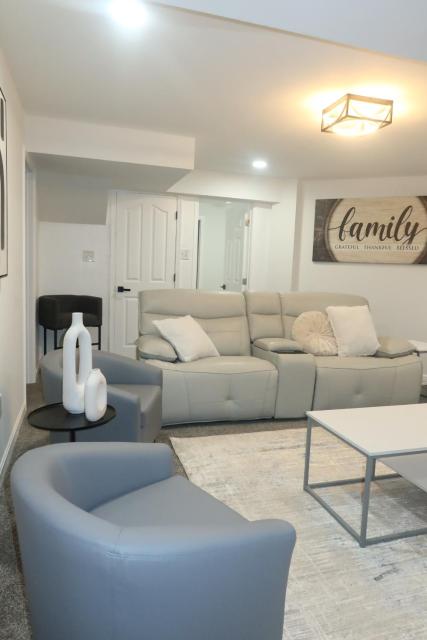 Brand New 2BR Guest Suite Private Entry