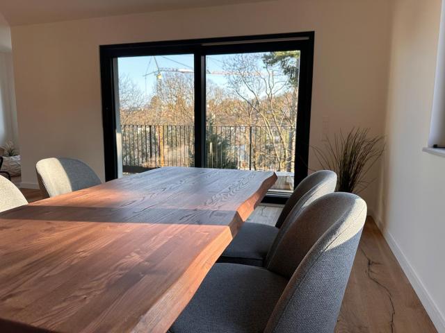 BRAND NEW exclusive apartment - parking included