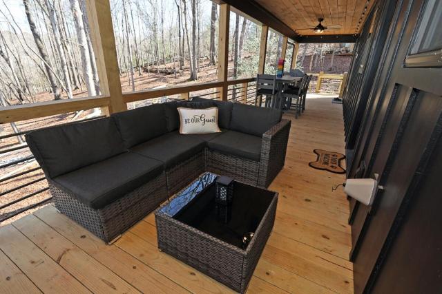 Starry Night - Ellijay- pet friendly-DOGS ONLY