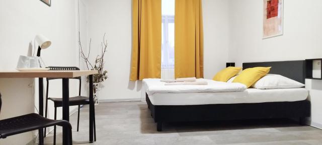 Quiet room G3 near the Prague Castle