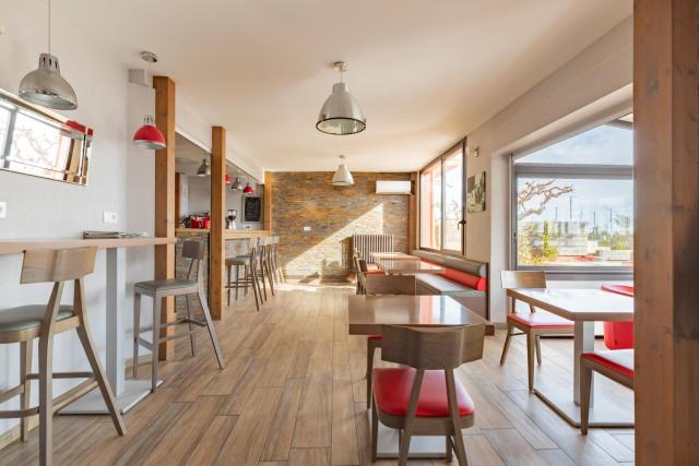 Logis Mar I Sol - Hôtel Restaurant en bord de Mer