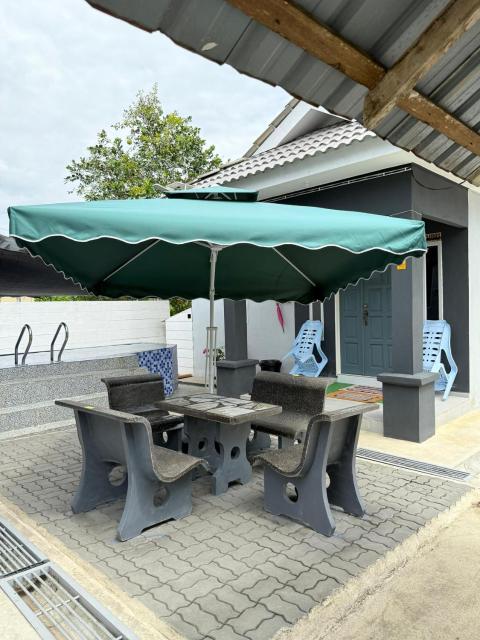 Che Puan Homestay Baling - 2 unit house with kids pool