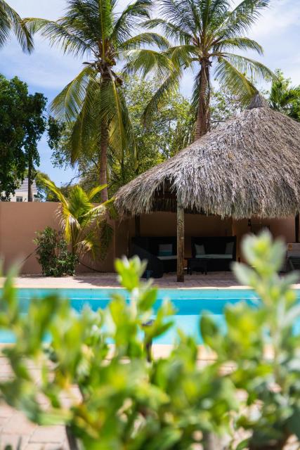 Oasis Haven Curacao Group stay - A Sanctuary For Rest And Relaxation