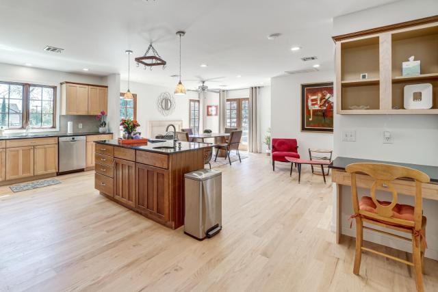 Midtown Tulsa Gem w/ MCM Decor: Private Deck, Yard