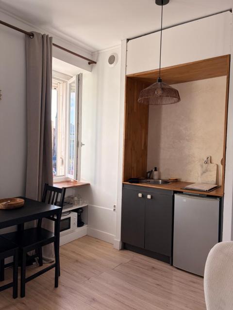 Studio Cosy République TRAM Centre à 10 min