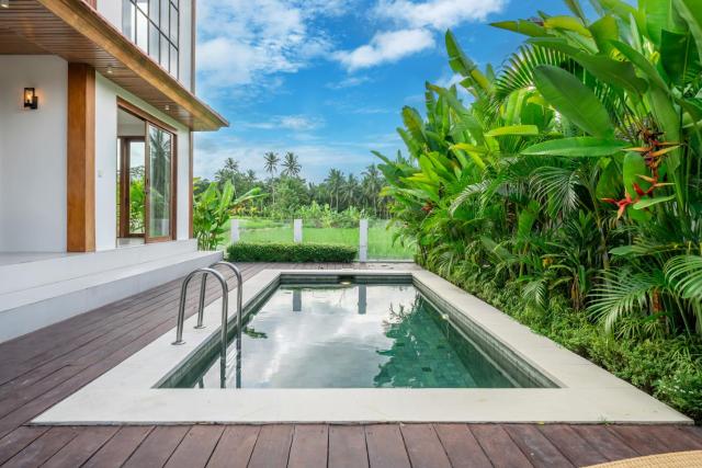 Tembaga by EVDEkimi - Rice Field Views Villa with Outdoor Lounge & Pool