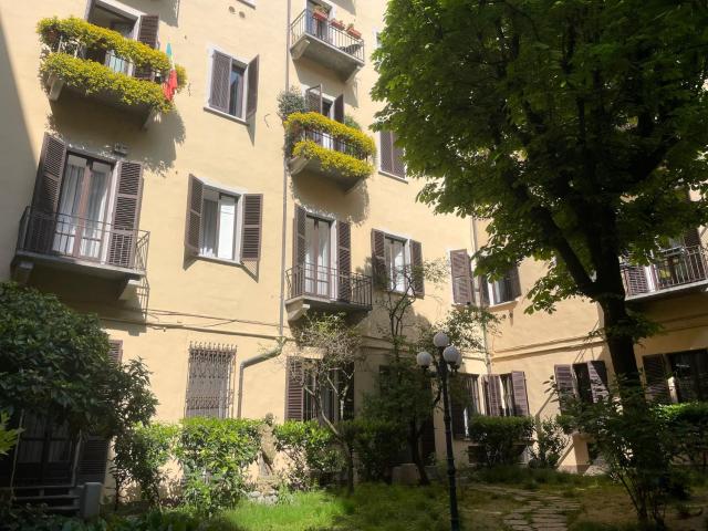 Grande appartamento in centro 4 camere 4 bagni
