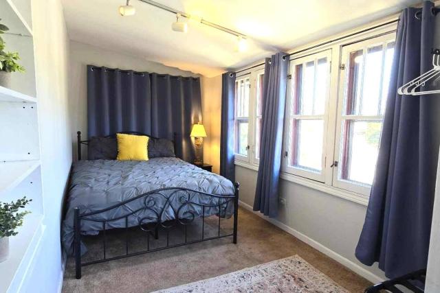 OakPk/PublicTran/2bd/sleep6/WiFi/Chgo/Lndry/Garage