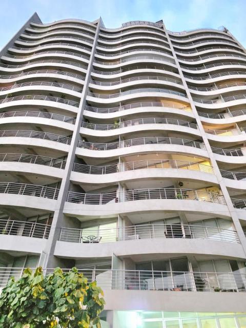 Miraflores Luxury Skytop Oceanview Apartment