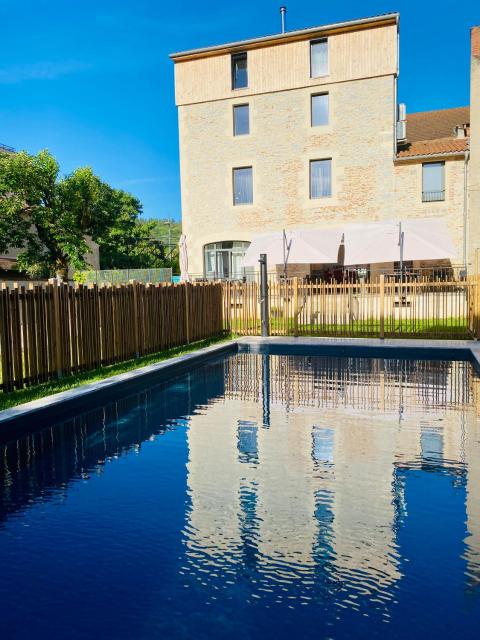 La Bellours Maison d Hôtes avec Piscine