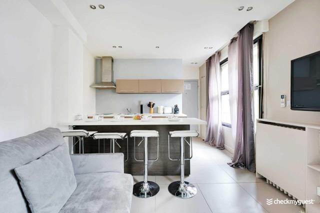 Cosy apartment - 1BR 4P - Europe Saint-Lazare
