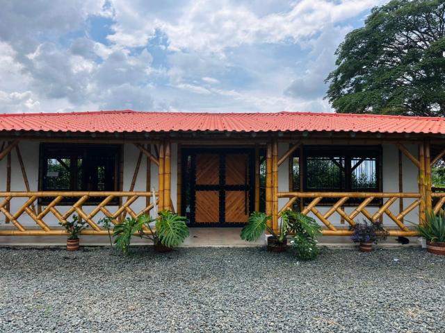 Hermosa casa campestre
