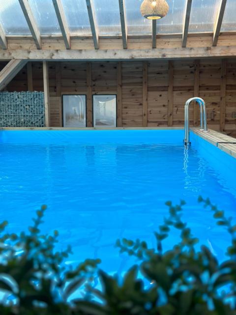 Domki Złote Piaski Kryty Basen Sauna Jacuzzi