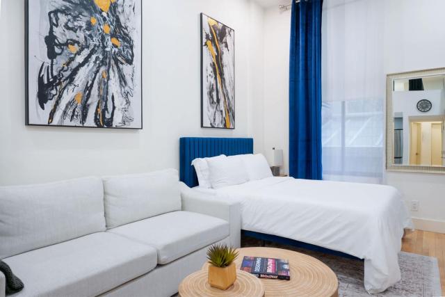 75-A New stylish Loft 1BR W D Prime Upper east