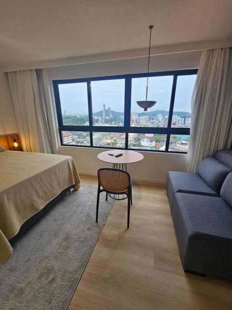 À 2 Minutos da Vila Germânica - Loft Confortável