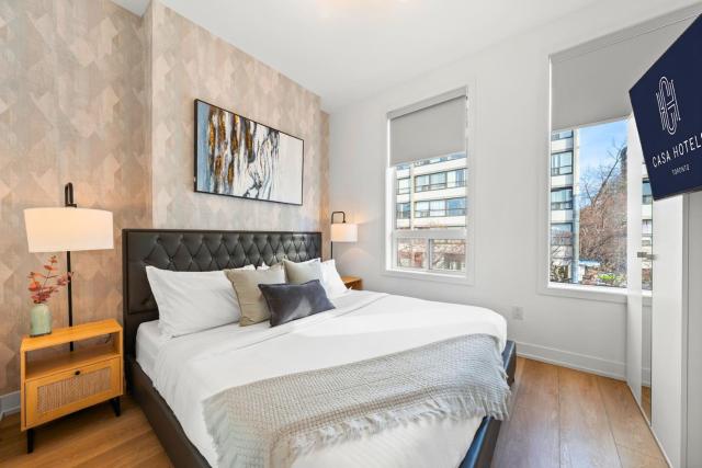 The McCaul by Casa Hotels - Spacious DT Suite near FIFA 2026