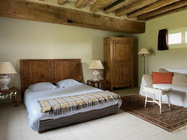 La Petite Cour Suite privée à la campagne à 5 mn du Lude
