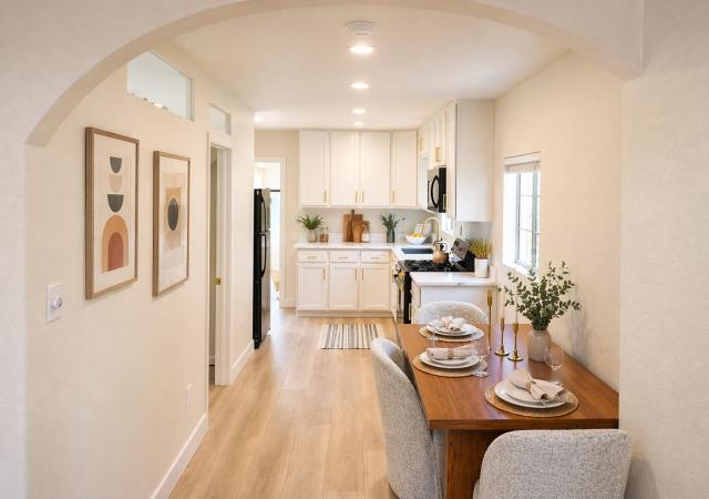 The Hollywood Loft Retreat 3BR Walkable