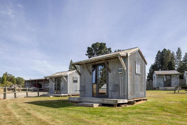 Wedderburn Cottages