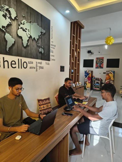 RoamEo Hostels By The Hostel Stories - Varkala