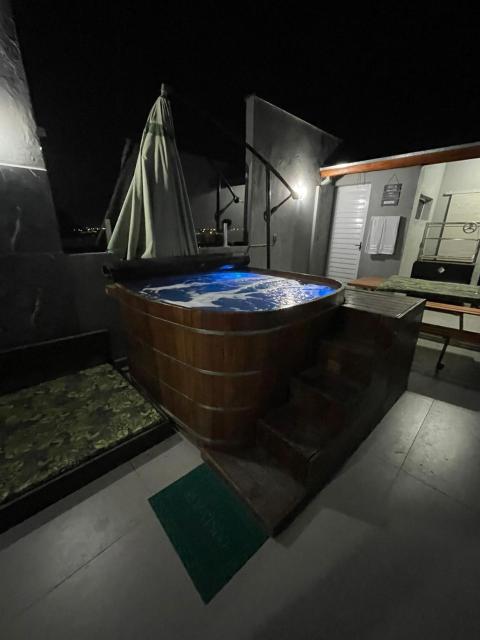 loft com area gourmet e jacuzzi