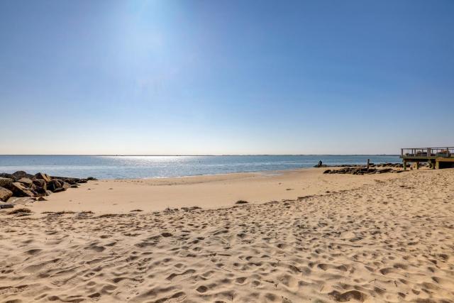 Spectacular Views! Oceanfront Unit in Provincetown