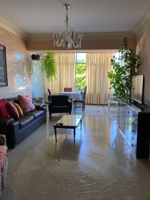 Real Apartments 341 - Apartamento Frente Mar em Copacabana Posto 4