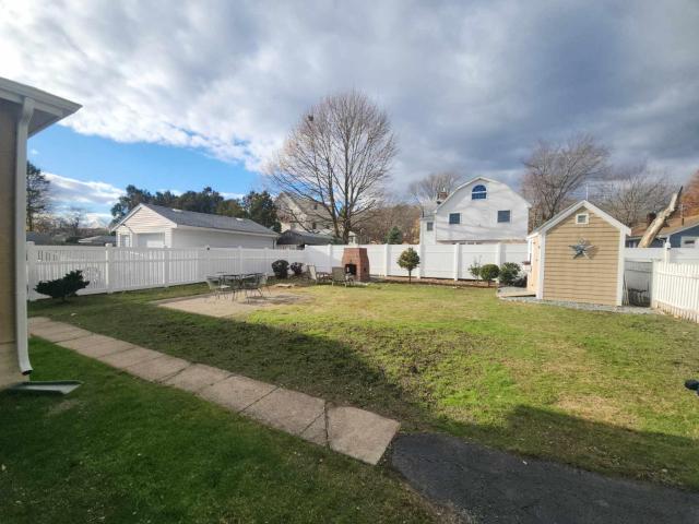 The Fairview - North of Boston Furnished Home