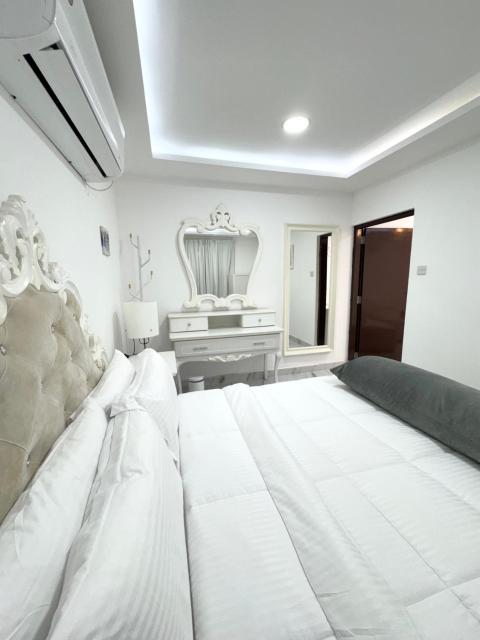 Velmora 1BR Apartment 13