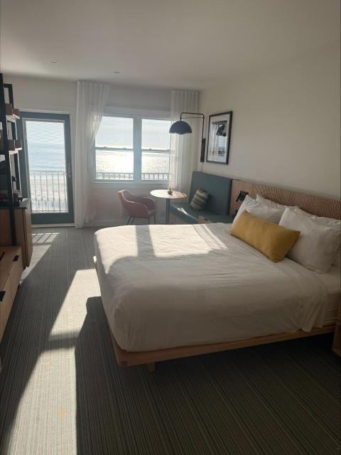 Atlantic View Hotel