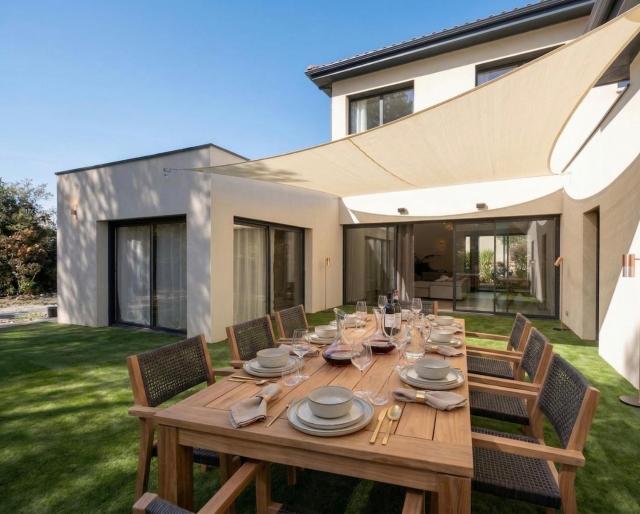 Villa neuve - 210 m2 entre vignes et mer