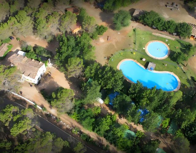 Camping Montillana con Bungalows