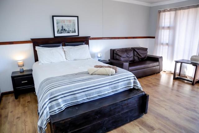 StableWood Lodge