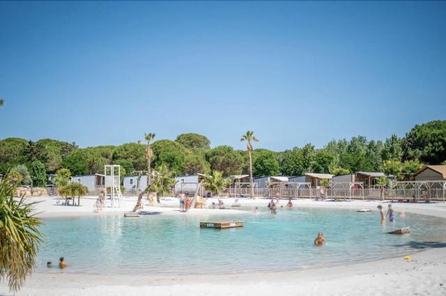 Mobilhome au Camping La Yole