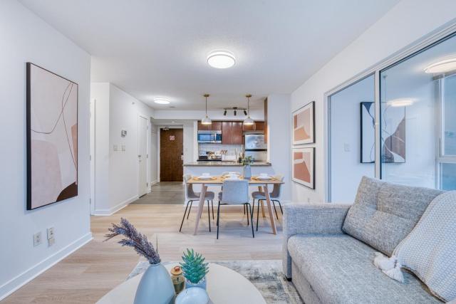 BC place view! Corner unit! free parking!