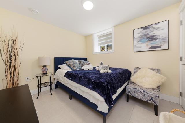 Kensington 2BR Garden Suite