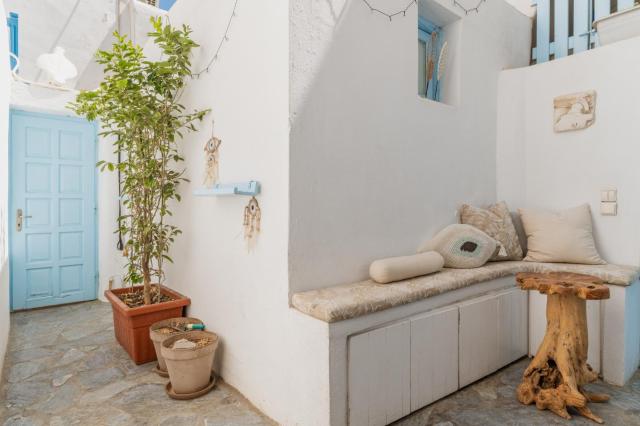 5-Bed Stylish Maisonette