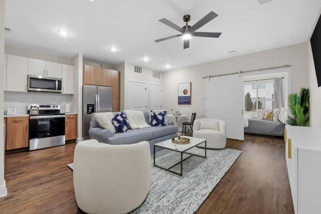 Elegant Retreat Walk to The Gulch & Broadway