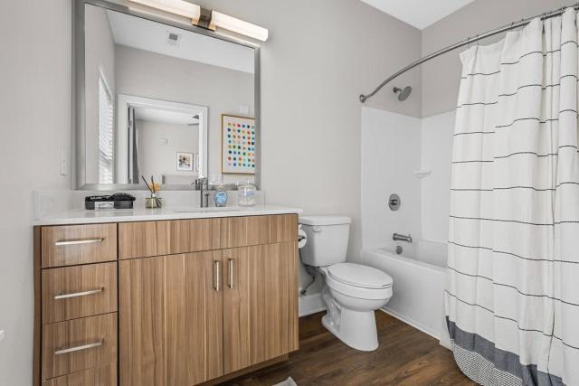Chic 1BR Steps from The Gulch & Broadway