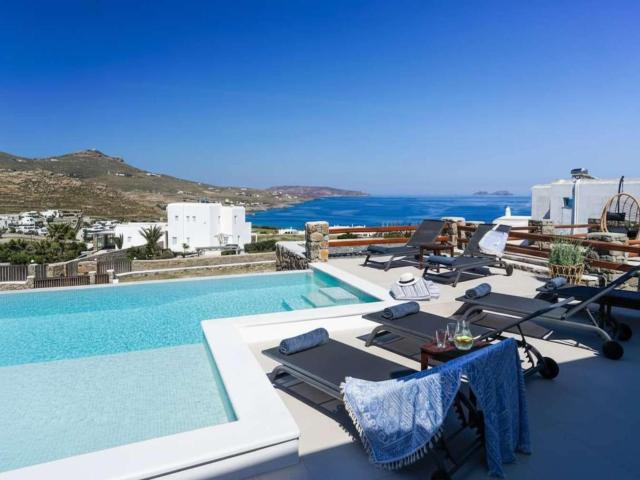 Kalafatis Stay with Private Pool