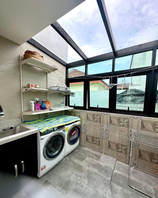 Stylish Villa Alma 18-23 Guests - Pool, KTV & BBQ