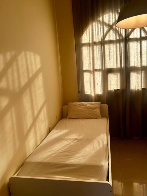 Room near airport