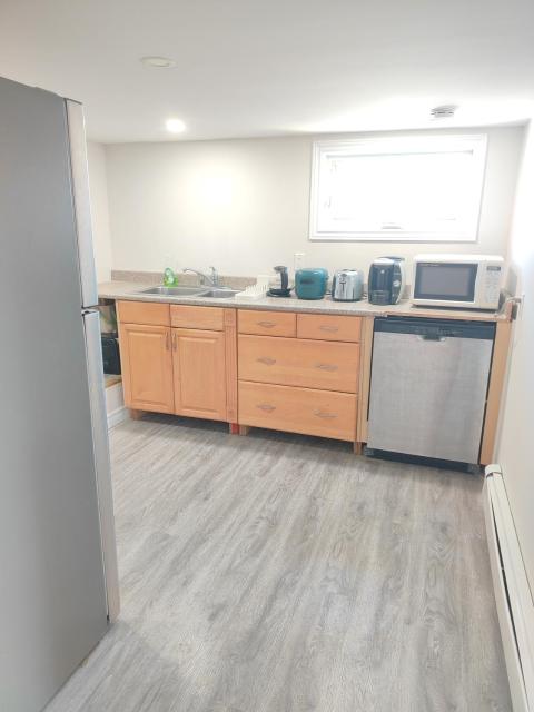Bright Spacious Room-3B