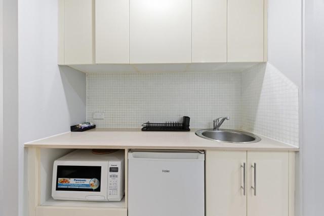 MetaWise 2Bed Next to ICC Darling Harbour 93