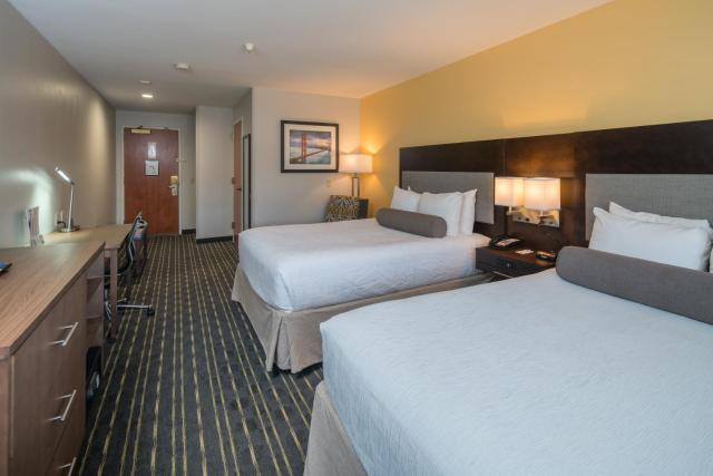 Hotel Aura SFO Airport FREE SHUTTLE