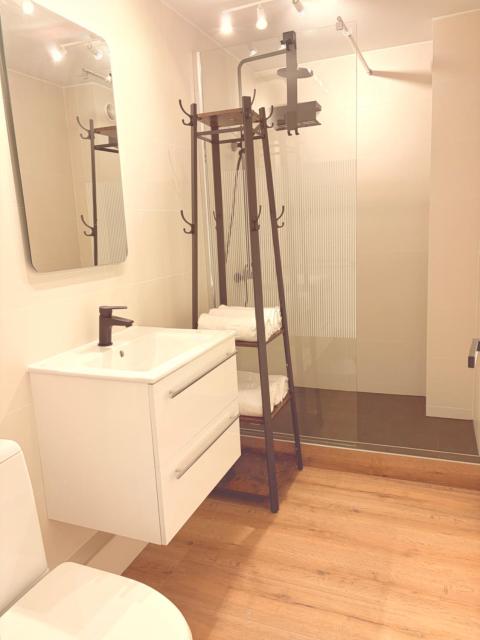 Apartament Novaci